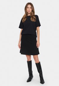 Saint Tropez KAILEEN - A-linjainen hame - black