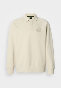 Kijelölve, light beige