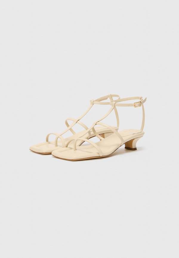 TEVA - Classic heels - sand2