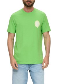 s.Oliver FRONTPRINT - T-shirt print - grün