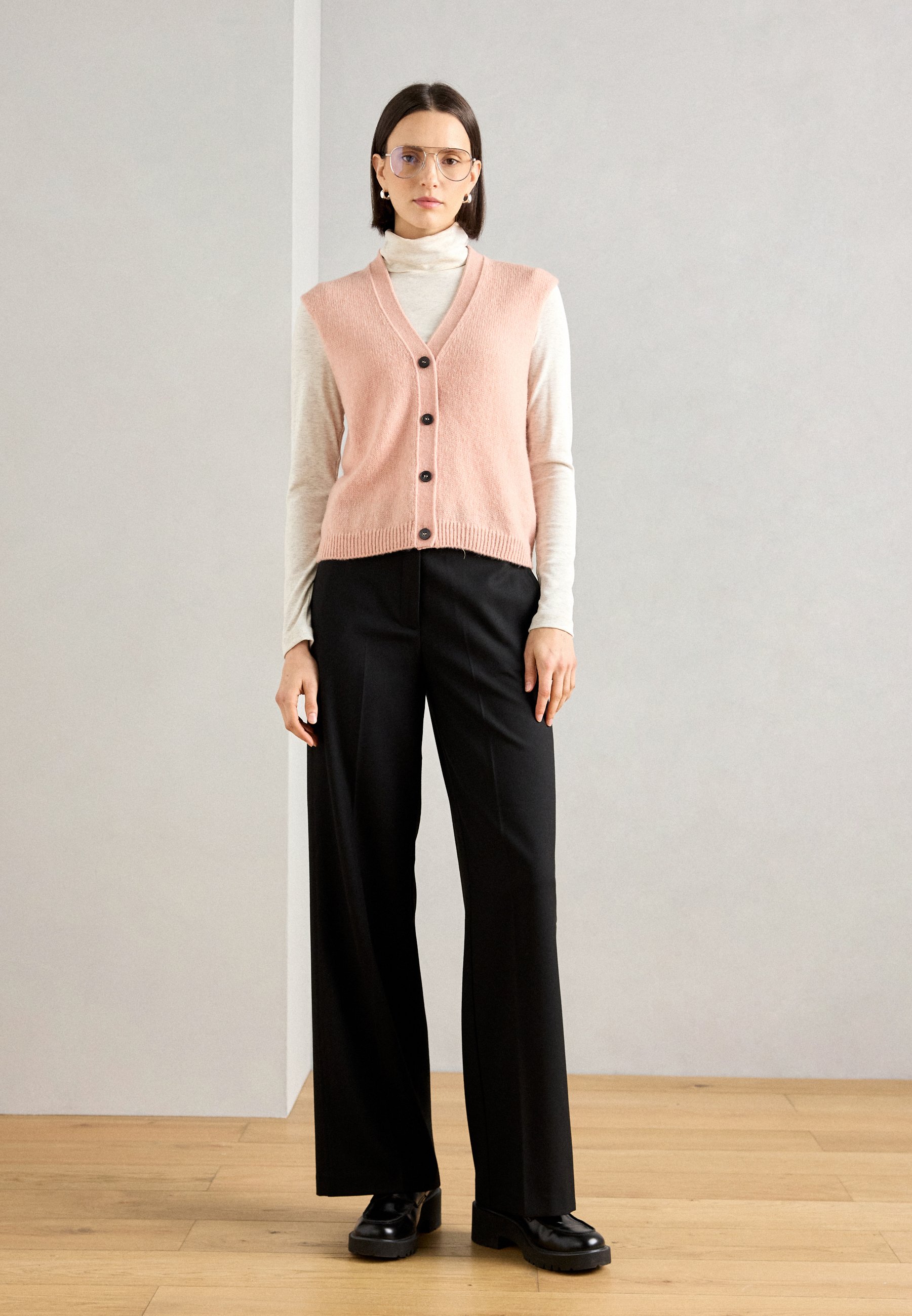 Marc O'Polo VEST SLEEVELESS V NECK - Waistcoat - pastel rose