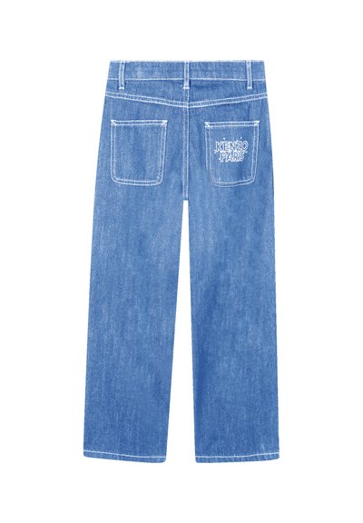 Lichtblauwe spijkerbroek met een rechte snit. Bevat twee achterzakken en een geborduurd "KENZO PARIS" logo op de rechterzak.