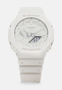 Unselected, white