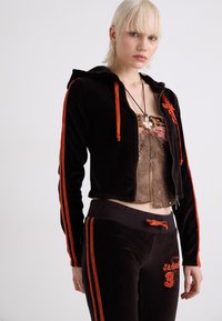 Thumbnail Image 5