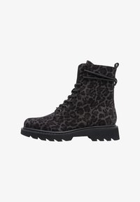 Unselected, grey leopard