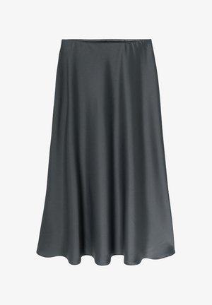 Jupe midi en satin gris foncé avec une finition lisse et une légère évasement à l'ourlet, présentée sur un fond blanc.