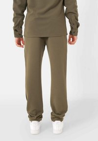 Sixth June TEXTURED - Tracksuit bottoms - kaki