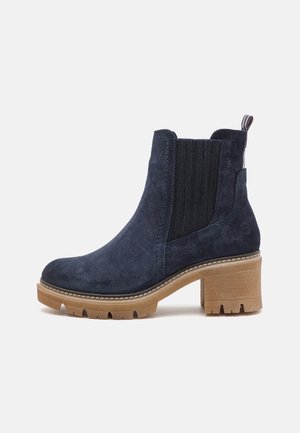 Enkellaarsjes met plateauzool - dark blue