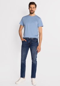 Lee Cooper DENZEL ciemnoniebieski