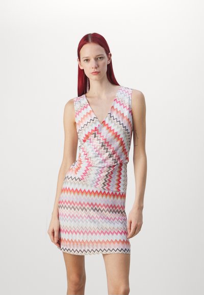Missoni SHORT DRESS - Robe pull - light tones multicolor