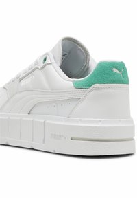 Puma CALI COURT MATCH - Sportcipő - white jade frost