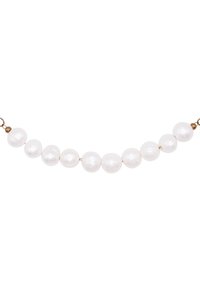 Collana di perle bianche composita da perle tonde e irregolari, infilate con accessori in metallo dorato, superficie liscia, taglie variabili.