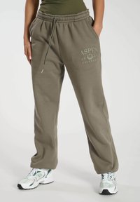 Unselected, khaki