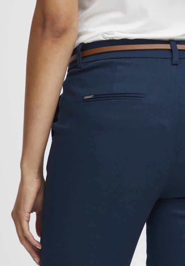 OXDAISY REGULAR FIT SLIM LEG - Trousers - copenhagen night4