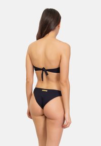 Top Bikini GUESS Donna - Poliammide/Elastan, Senza Maniche, Modello E4GJ00LY00K