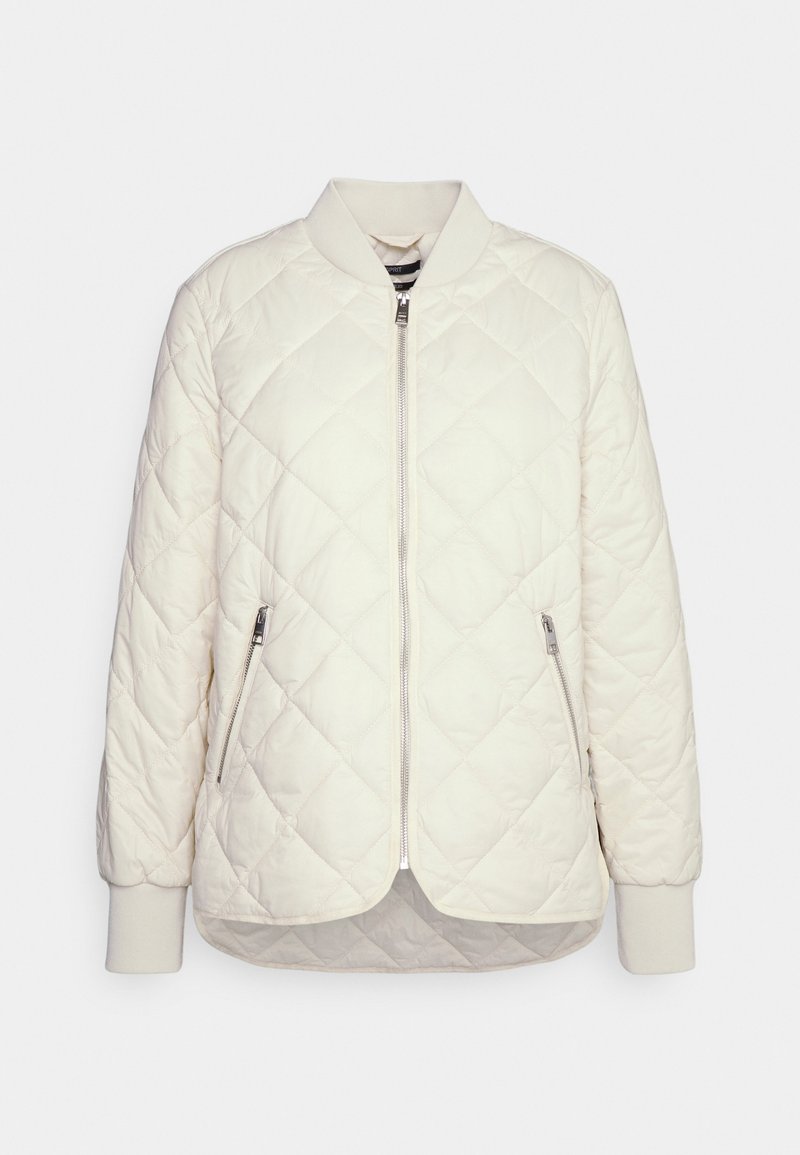 Chaqueta bomber acolchada en color blanco roto, con cierre frontal de cremallera, bolsillos laterales, puños acanalados y cuello tipo banda. Textura de tela lisa.