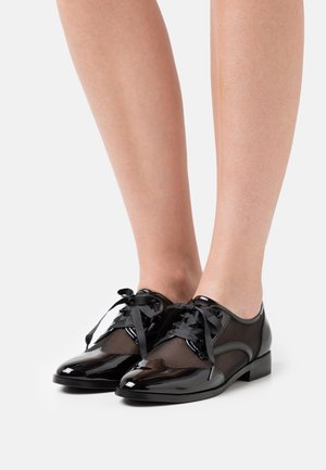 KEDAEMA - Derbies - black
