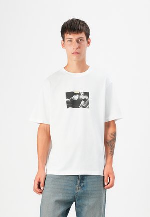 ONSPORTRA TEE - Print T-shirt - bright white