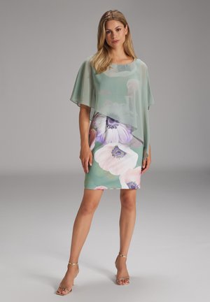 SWING - Vapaa-ajan mekko - light green