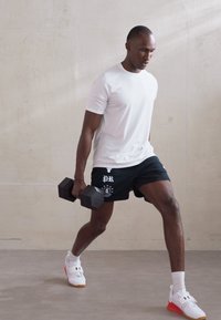 Under Armour PROJECT ROCK SHORT - Sporta šorti - black/white