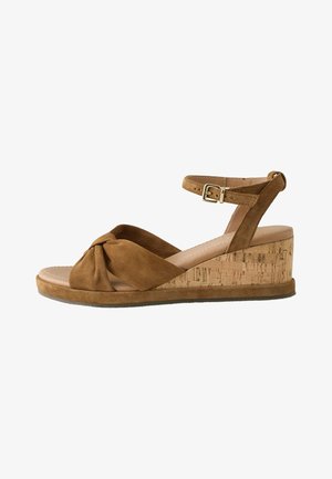 Next, Sandalias con plataforma - tan brown