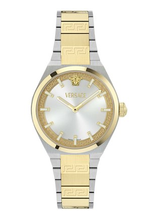 Orologio da polso Versace con cinturino in metallo bicolore oro e argento, lunetta dorata, quadrante argentato, indici delle ore dorati e logo Medusa alle ore 12.