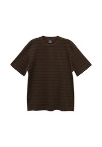 Unselected, medium brown