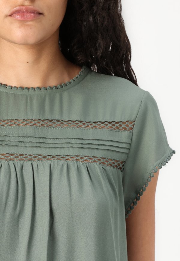 VMDEBBIE PLEAT - Blouse - laurel wreath2