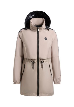 Bež dolg plašč s črno notranjo kapuco, črnim zadrgo, nastavljivimi vrvicami v pasu, elastičnimi manšetami in žepki z zadrgo na straneh.