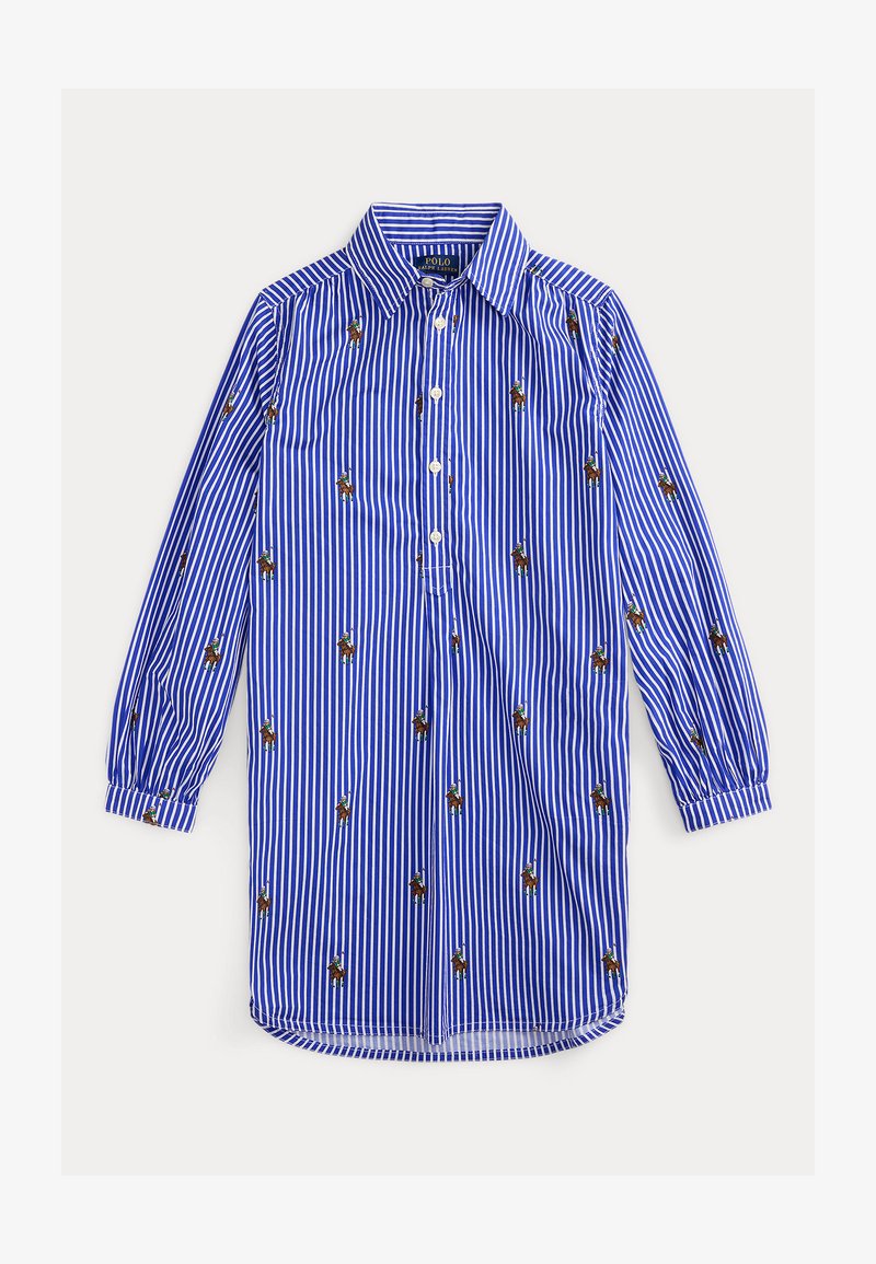 Cămașă cu nasturi cu dungi albastre și albe, cu mâneci lungi, care prezintă o broderie mică cu călăreț. Materialul este probabil bumbac cu o textură fină.