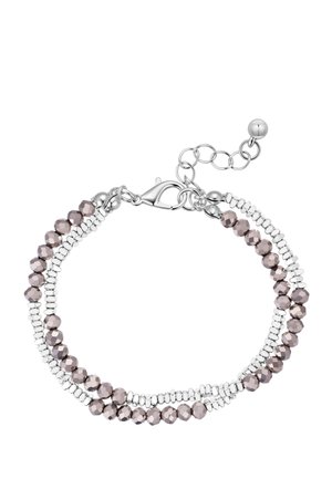 Doppelsträngiges Armband mit abwechselnden silbernen Perlen und facettierten lila Perlen, mit silbernem Karabinerverschluss und verstellbarer Kette.