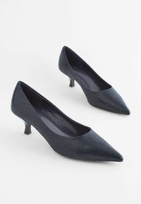 Next FOREVER COMFORT KITTEN COURT REGULAR/WIDE FIT - Klasiski papēži - navy blue