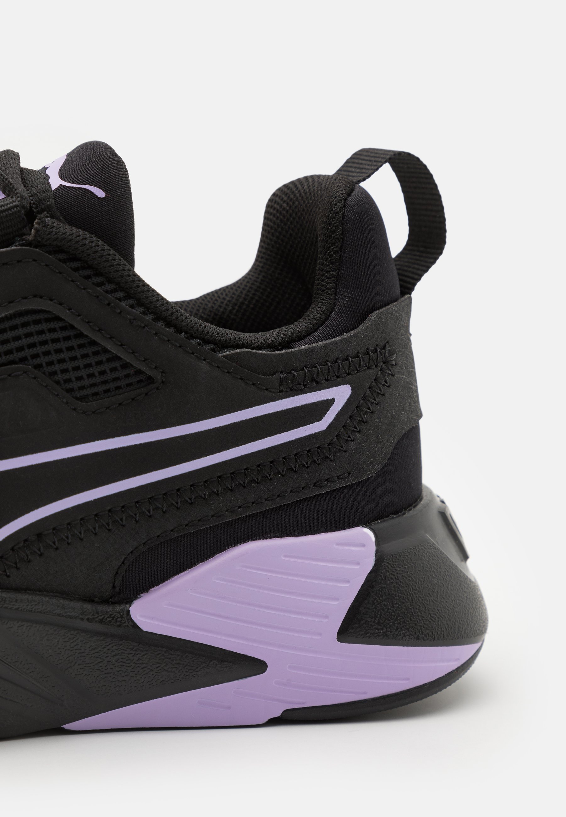 puma black light lavender