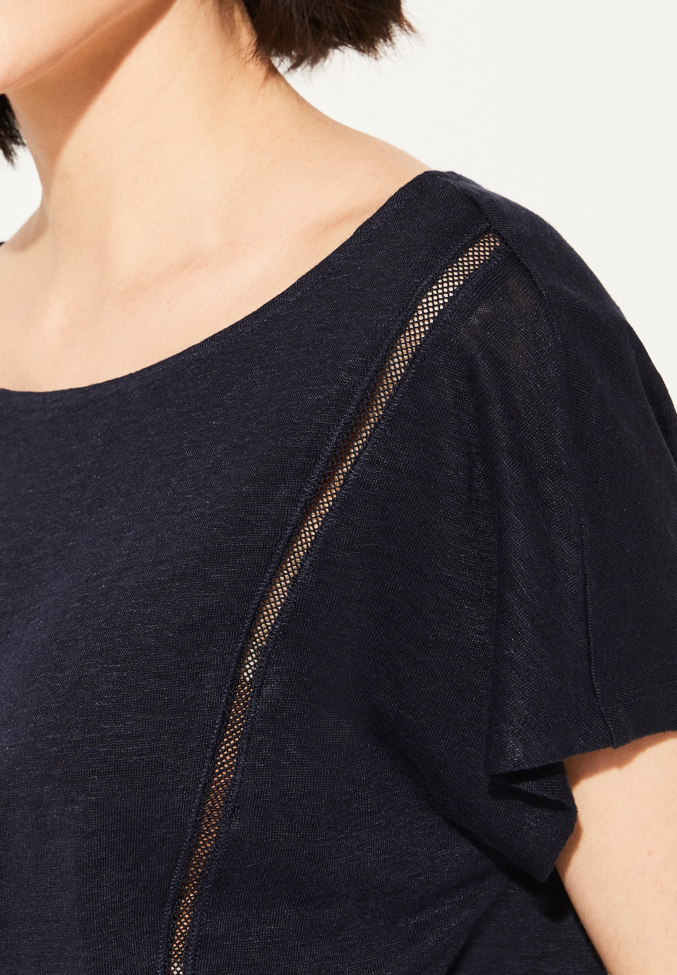 Damen MIT NETZ-EINSATZ - T-Shirt print Damen MIT NETZ-EINSATZ - T-Shirt print