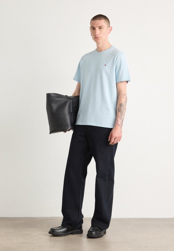 SMOOTH SOLID TEE - Basic T-shirt - winter sky3