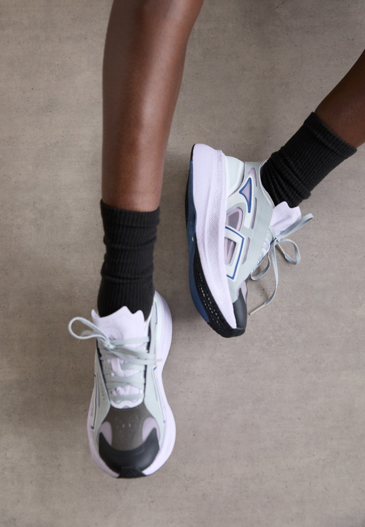 ULTRABOOST 5