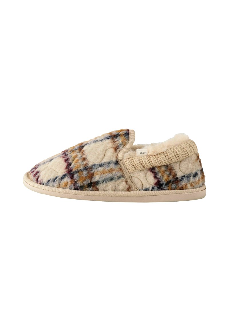 Chausson en laine avec un motif en tartan beige et multicolore, doublure intérieure douce et accent tricoté à la cheville. Semelle rembourrée pour le confort.