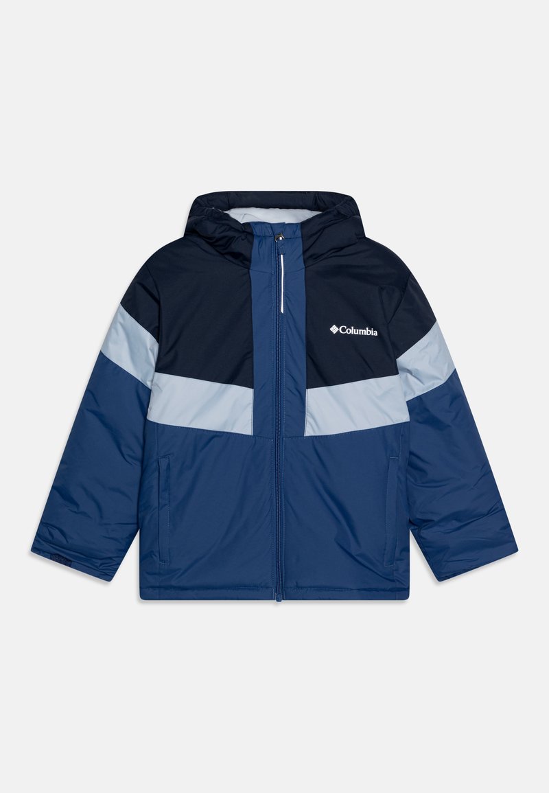 Casaco insulated azul marinho com capuz, apresentando um design de riscas horizontais em azul claro e azul escuro, fecho de correr à frente e bolsos laterais.