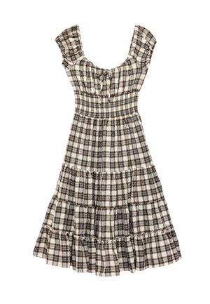 Robe à carreaux marron et blanche avec manches courtes bouffantes, taille smockée, jupe à volants et détail noué au niveau de l’encolure.