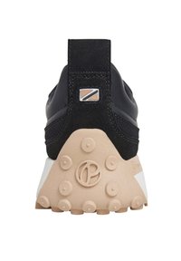 Pepe Jeans Sportbačiai - black