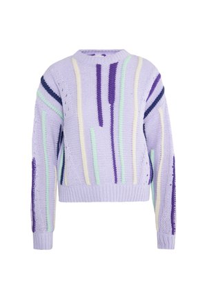 Lila gestrickter Pullover mit vertikalen Streifen in Hellgrün, Creme und Marineblau. Verfügt über einen Rundhalsausschnitt, gerippte Bündchen und Saum. Texturierter Stoff.