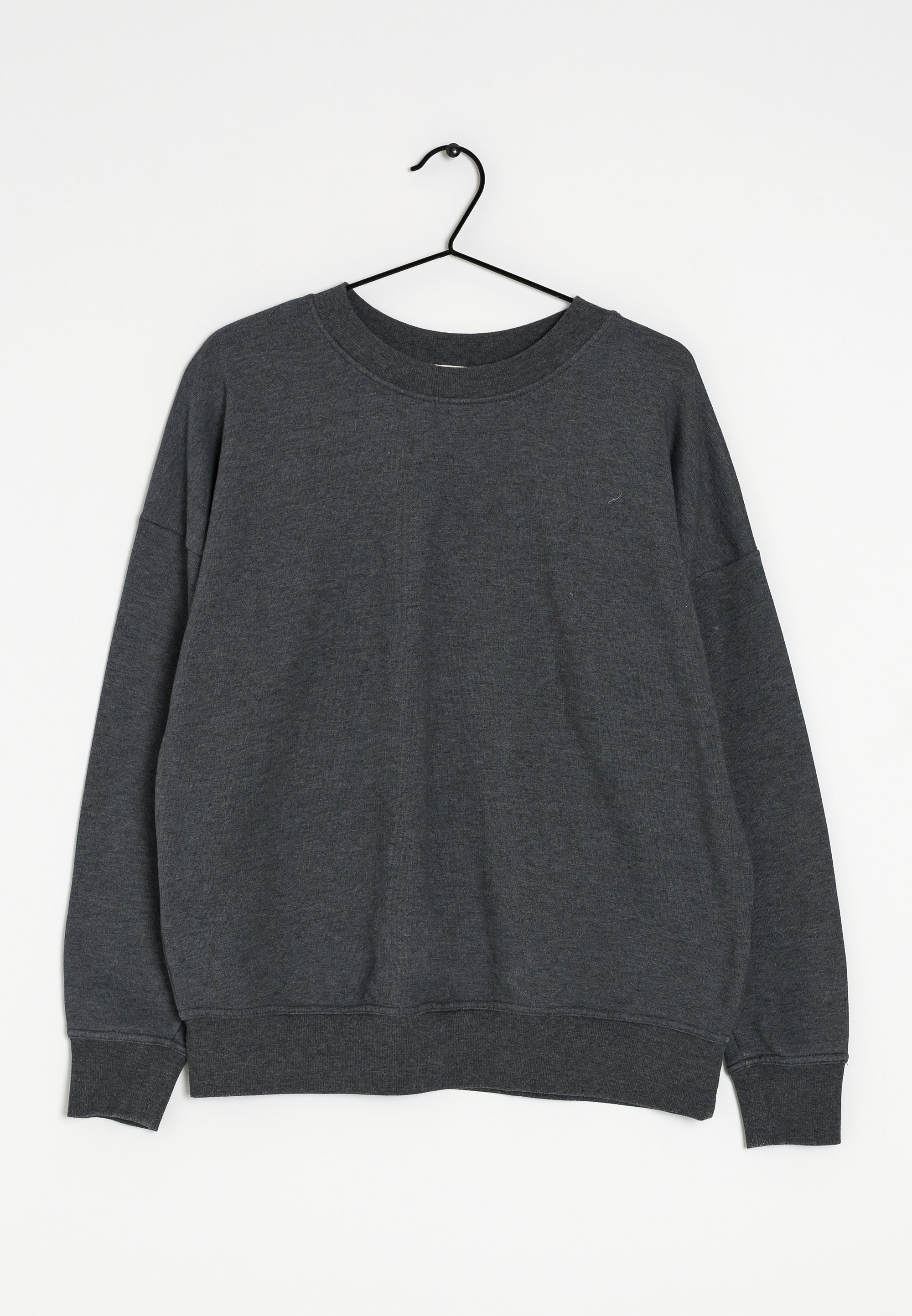 ladies grey sweatshirt