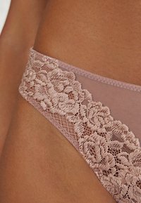 Intimissimi PRETTY FLOWERS - String - pink
