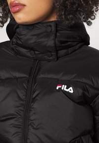 Fila Kurtka zimowa