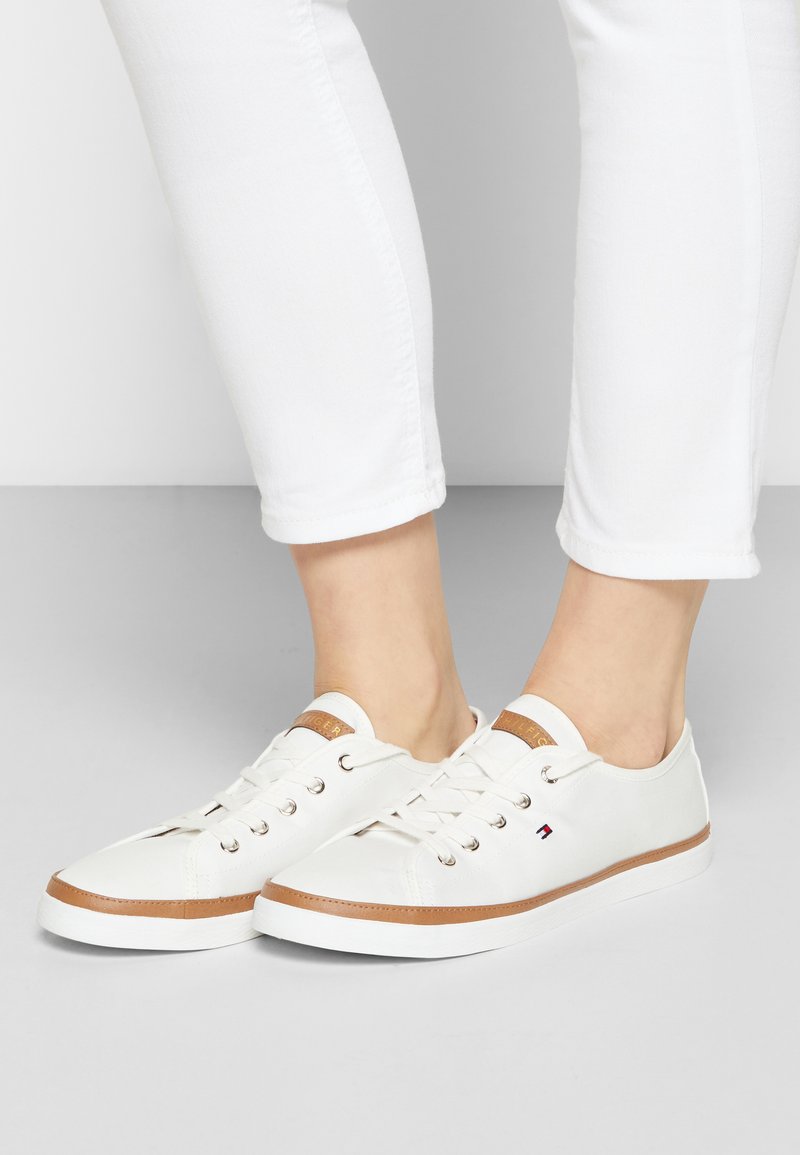 tommy hilfiger kesha