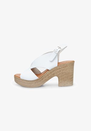Bata Augstpapēžu sandales - bianco