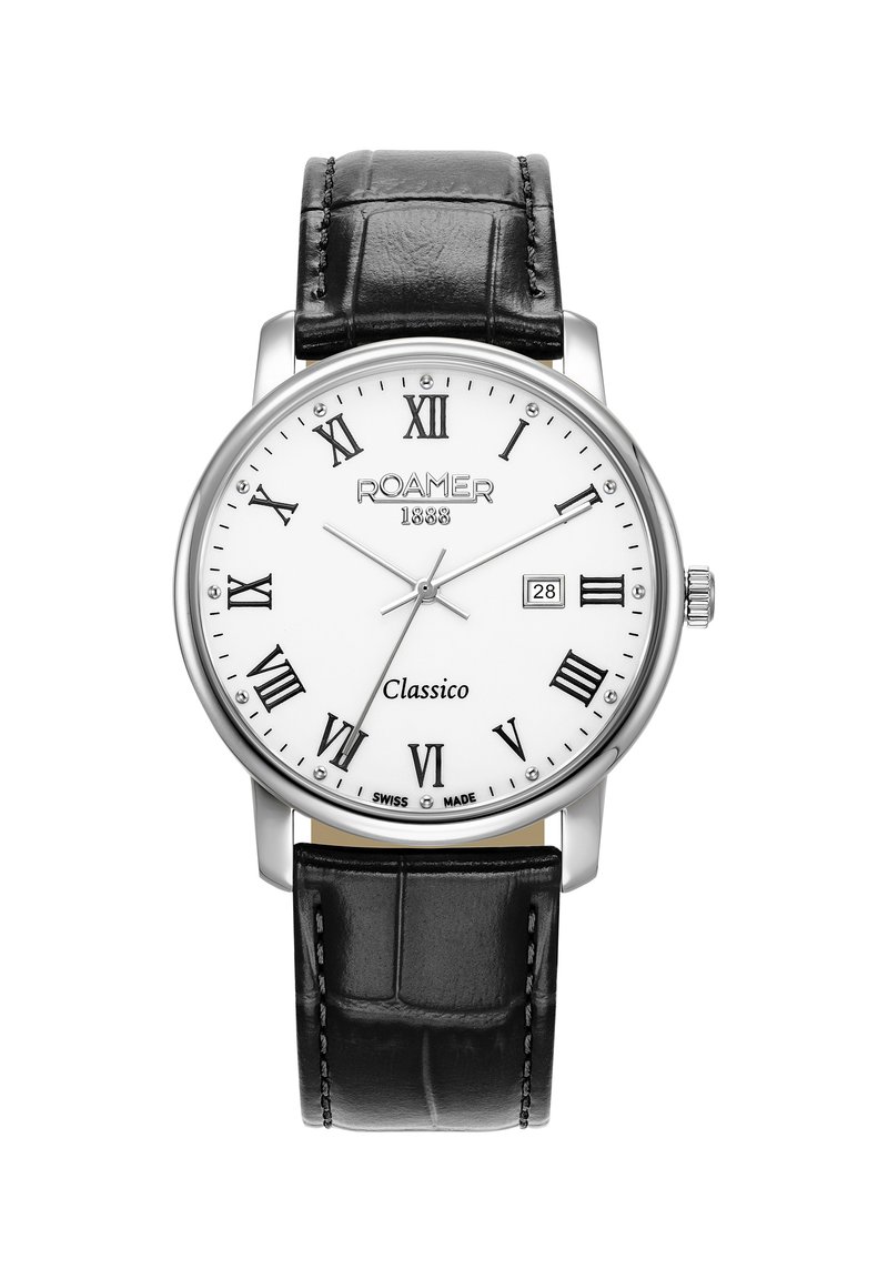 Montre avec bracelet en cuir noir, boîtier en acier inoxydable argenté, cadran blanc, chiffres romains noirs et affichage de la date. La marque est "Roamer."
