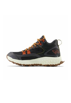New Balance, FRESH FOAM X HIERRO MID GORE-TEX - Laufschuh Trail - black grey