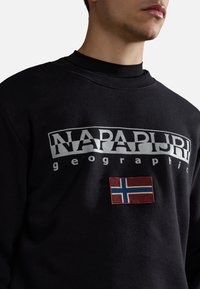 Napapijri Sudadera - black
