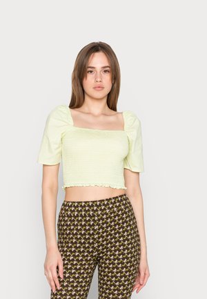 PUFF SHORT SLEEVE CROP - Blusa - apple green